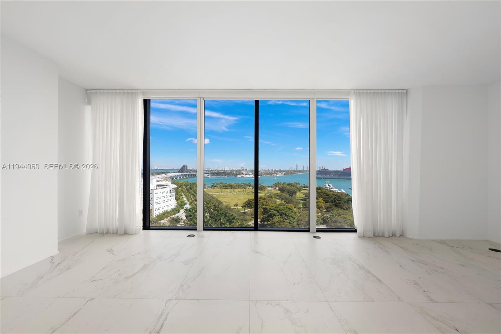 ONE THOUSAND MUSEUM CONDO - Residential