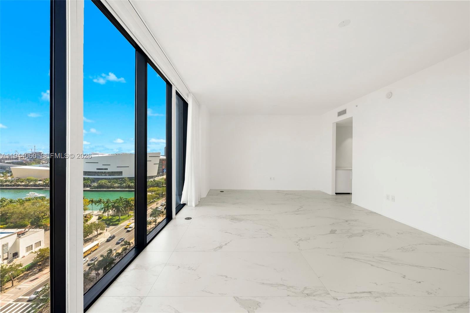 ONE THOUSAND MUSEUM CONDO - Residential