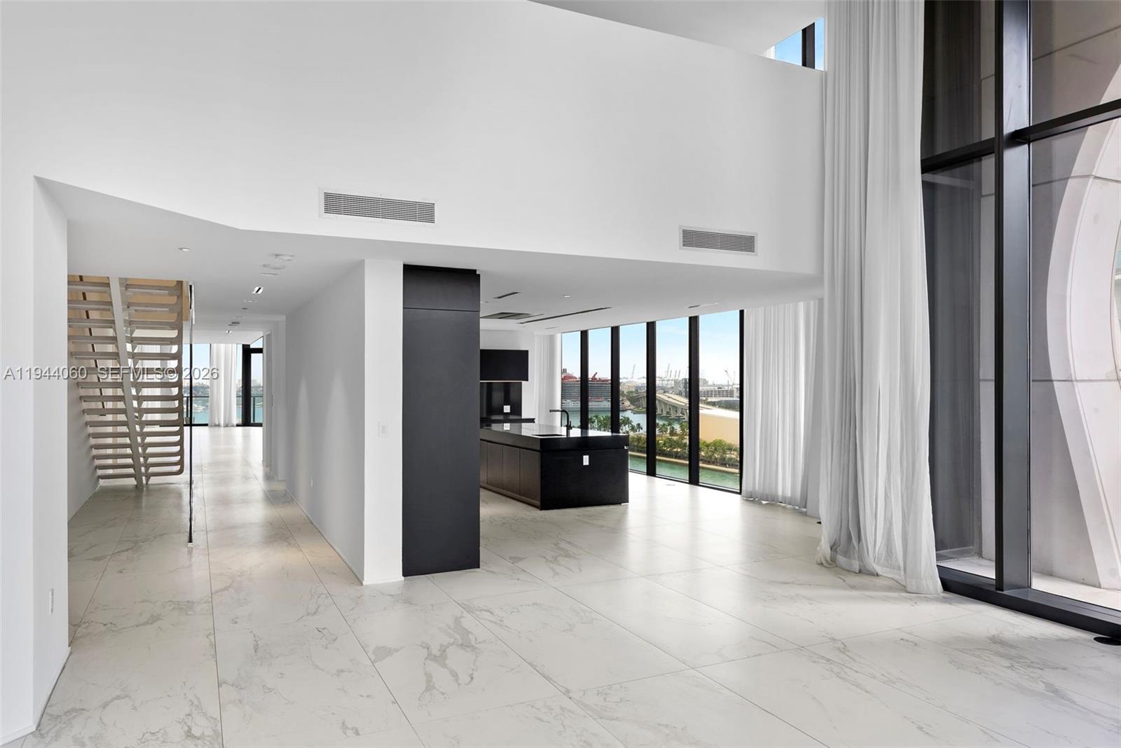 ONE THOUSAND MUSEUM CONDO - Residential