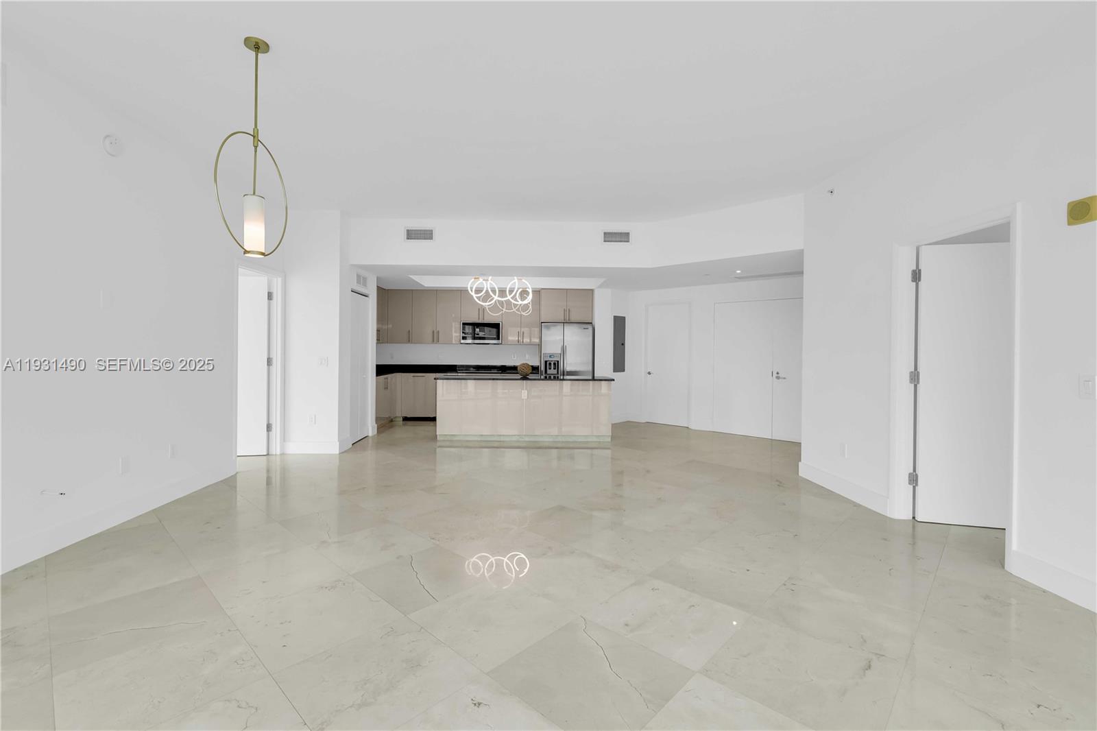 THE ATRIUM AT AVENTURA CO - Residential