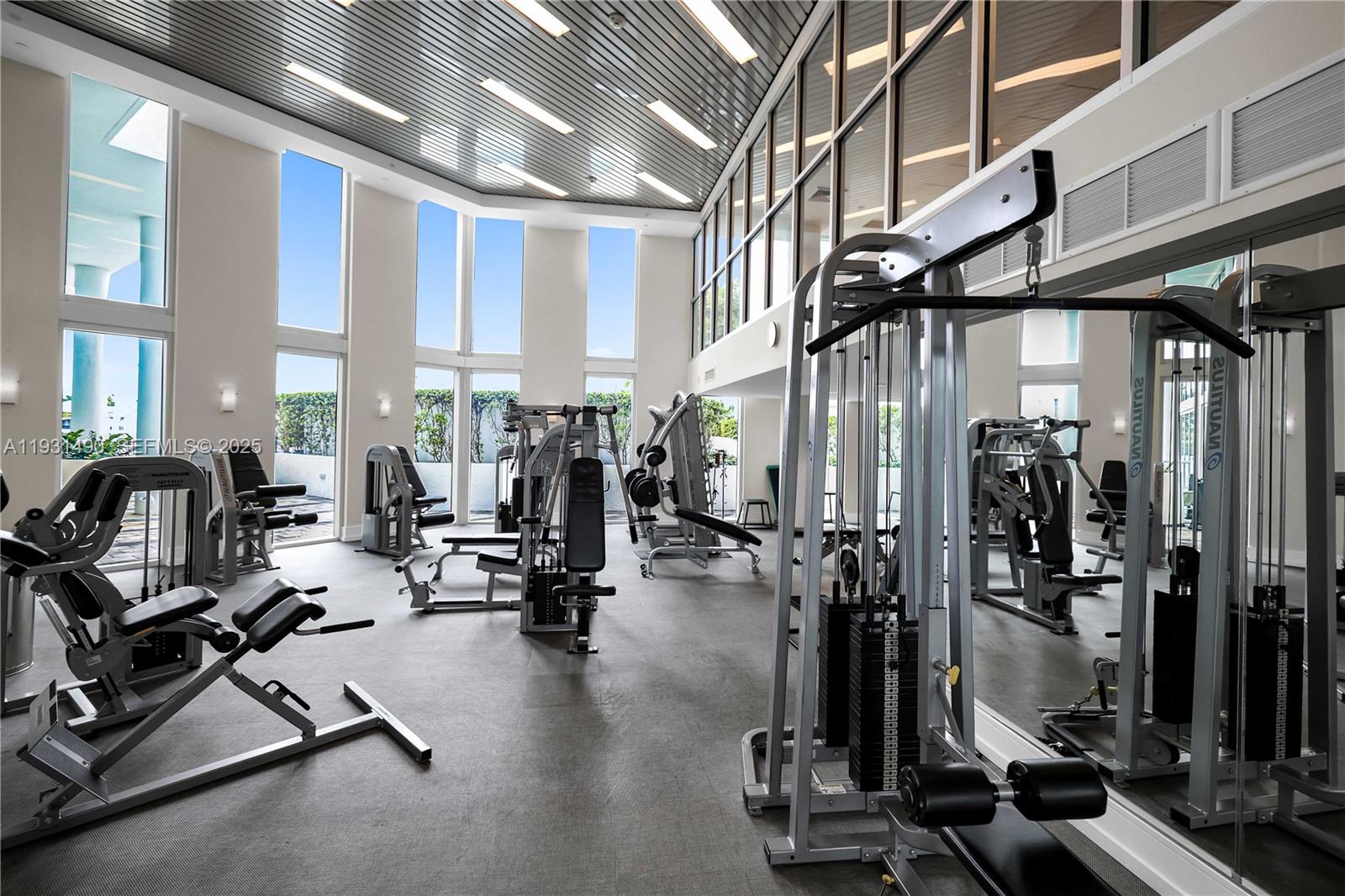 THE ATRIUM AT AVENTURA CO - Residential