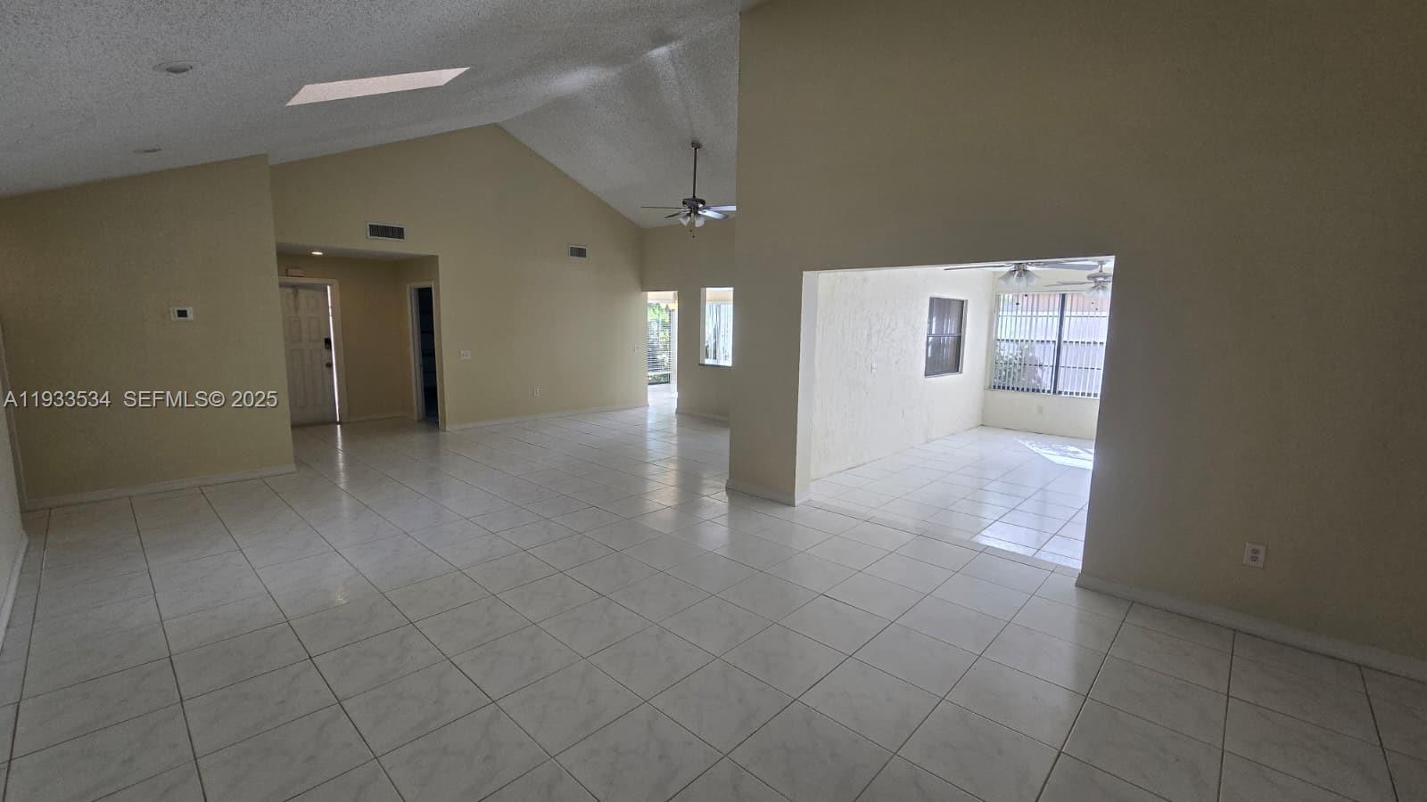 THE MOORS SEC 1 - Residential