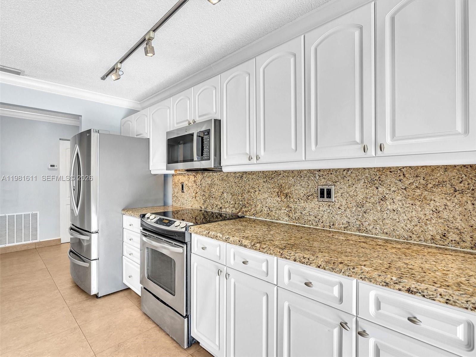 MINTO PLANTATION-1 - Residential