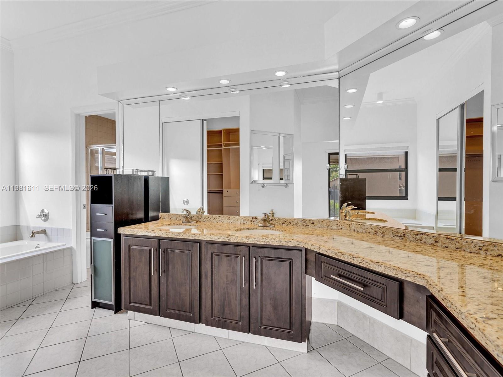 MINTO PLANTATION-1 - Residential