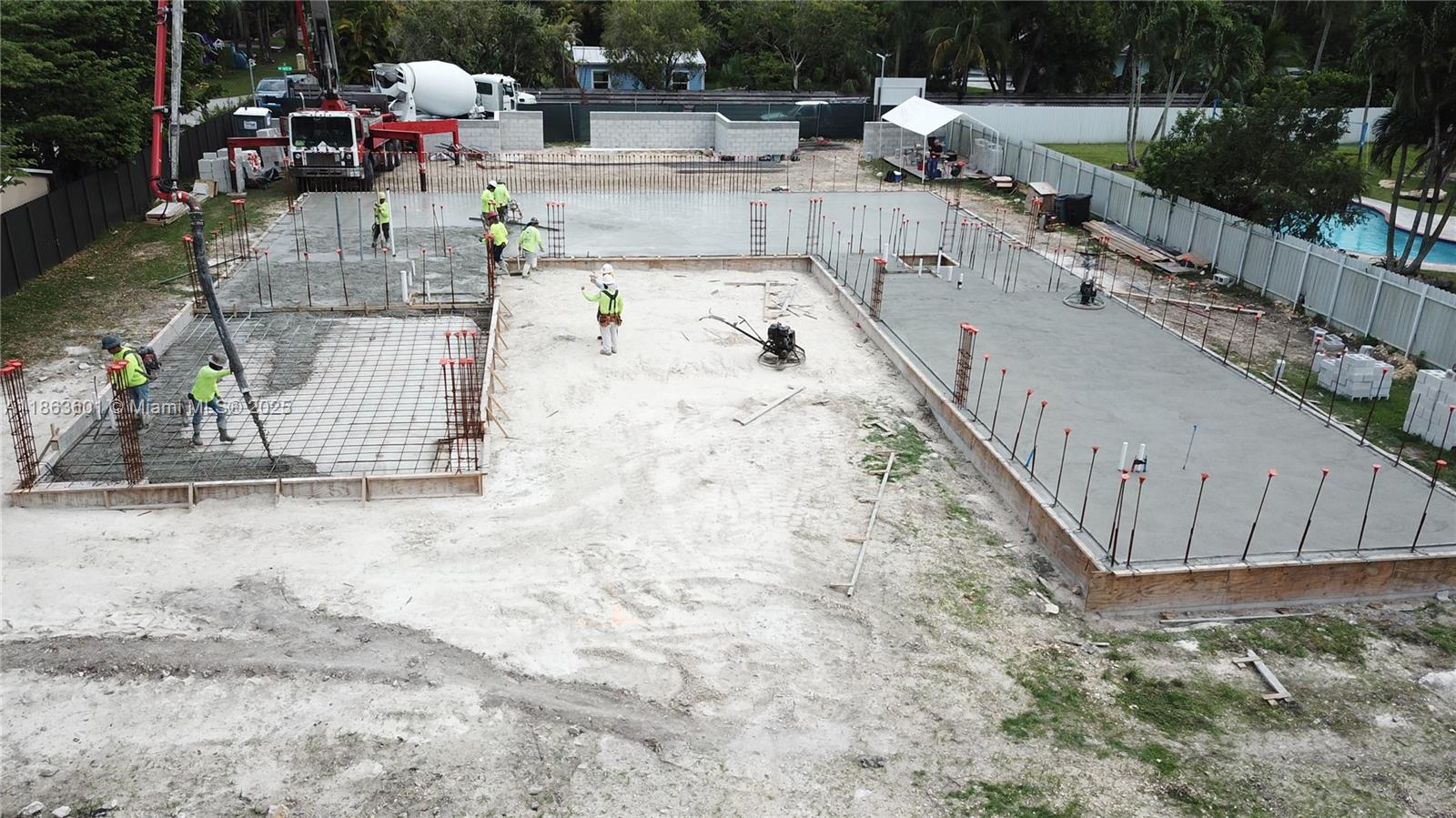 Bobby Estate Homes - Residential