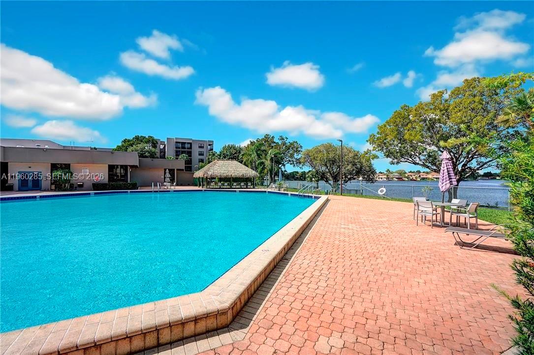 900 Colony Point Cir 505