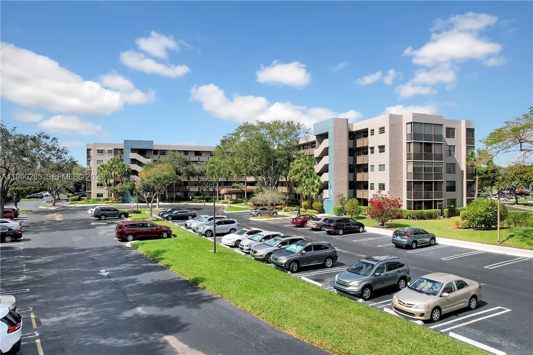 Colony Point - Residential