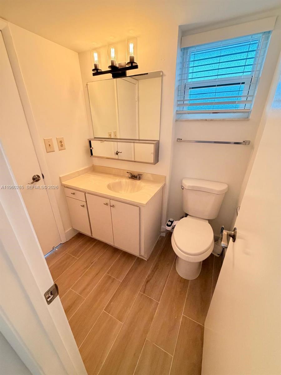 Colony Point - Residential