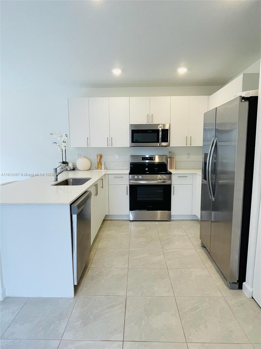 5000 SW 37th St