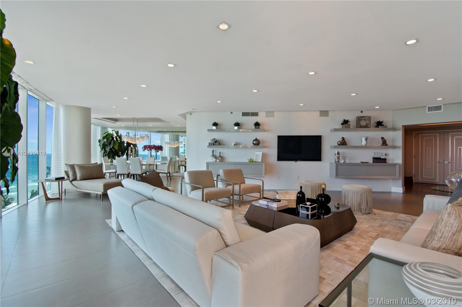 TRUMP HOLLYWOOD - Residential