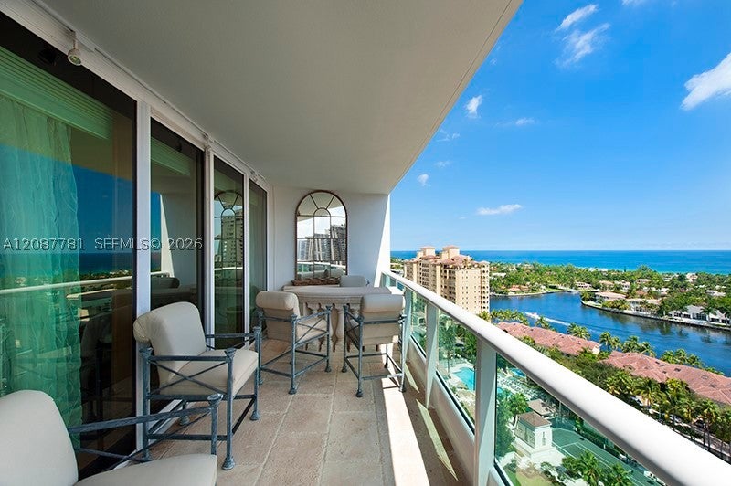 Properties 3 19955 NE 38 CT 2002