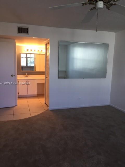 REEF SOUTH CONDO - Residential Lease