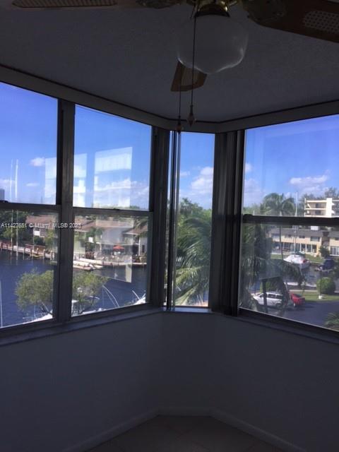 REEF SOUTH CONDO - Residential Lease