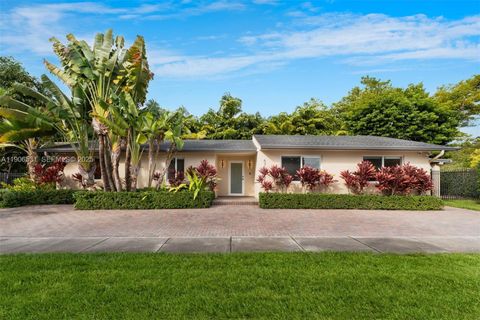 6701 SW 49th Ter Miami FL 33155