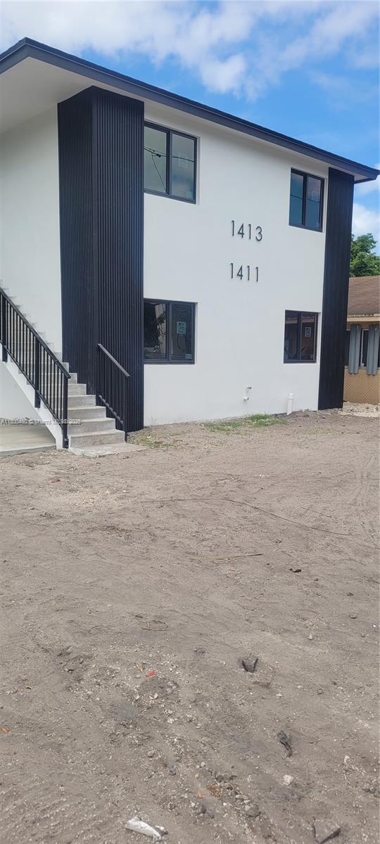 Property for Sale at 1411 Nw 40th St, Miami, Broward County, Florida - Bedrooms: 6 
Bathrooms: 4  - $997,000