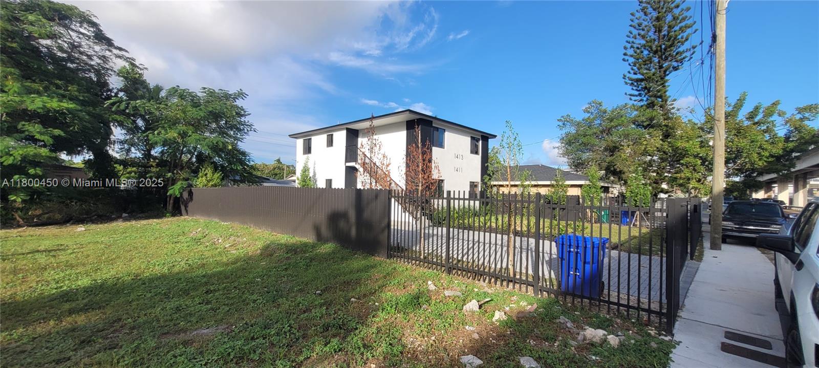 CORDOVA PARK - Residential