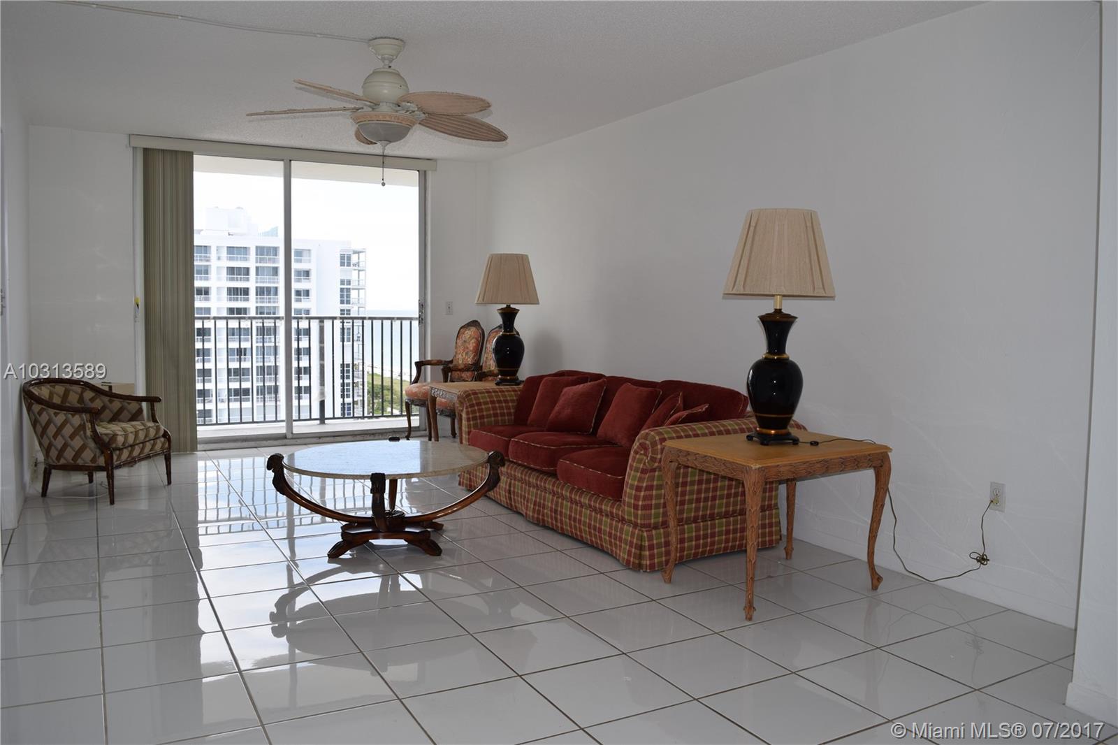 MANATEE CONDO - Residential Lease