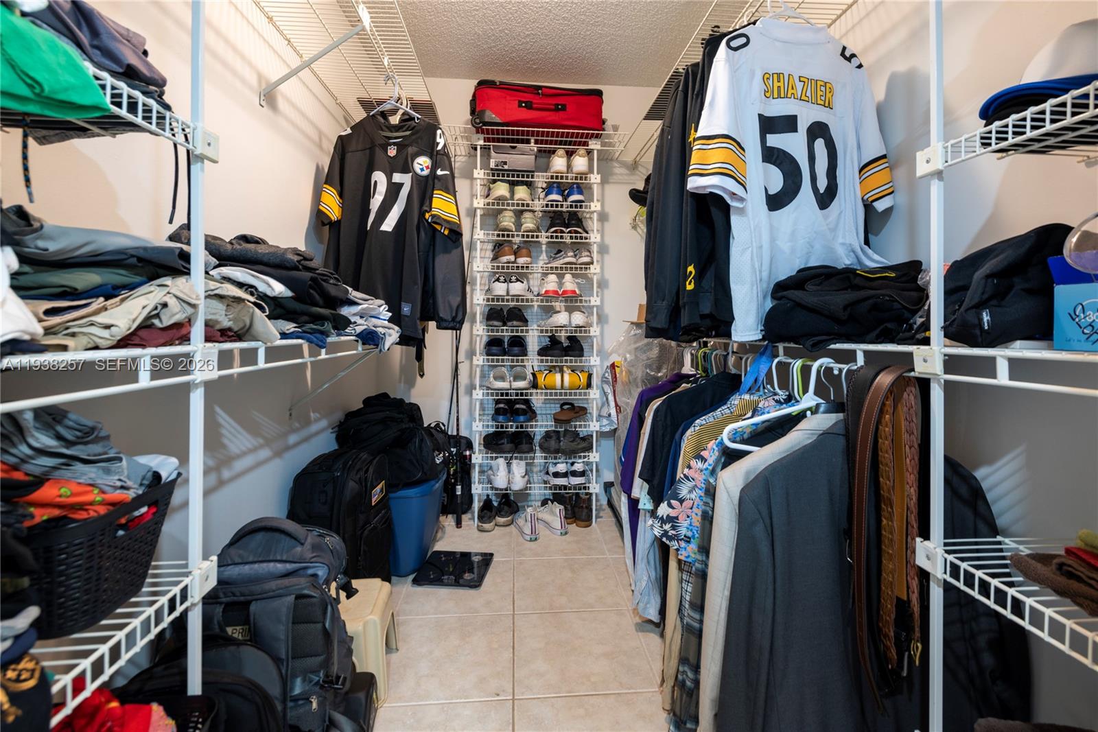 LAKES OF CARRIAGE HILLS - Residential