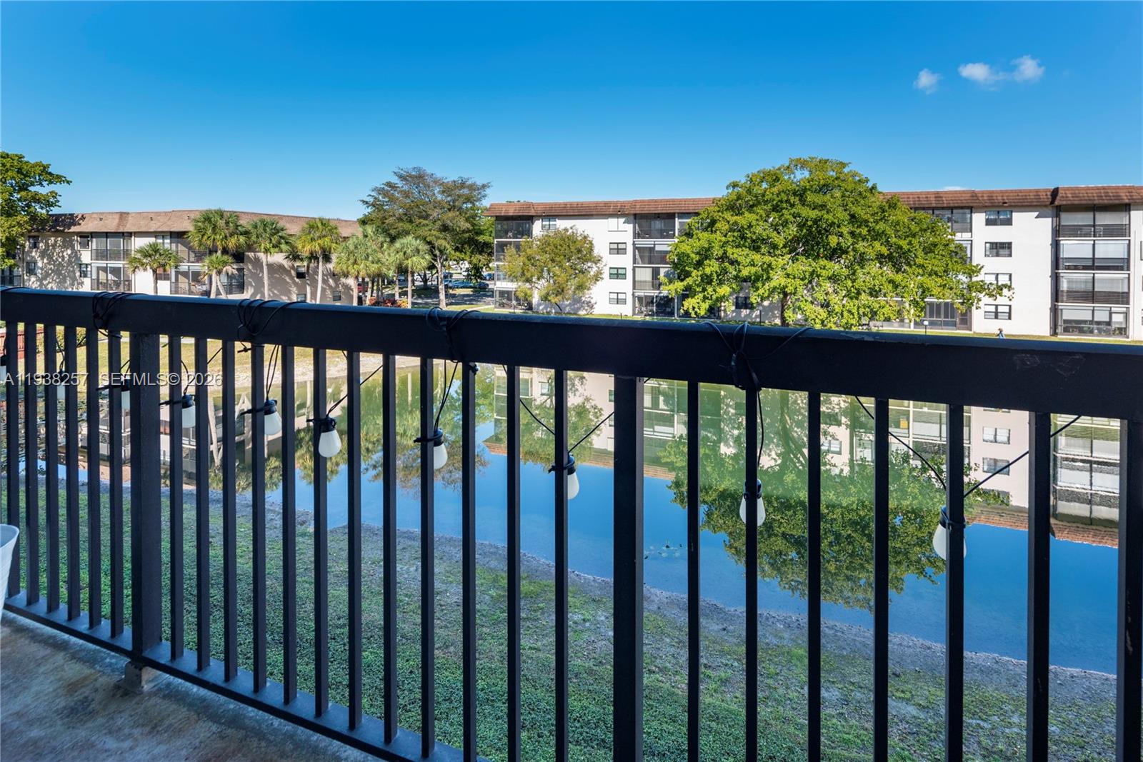 LAKES OF CARRIAGE HILLS - Residential