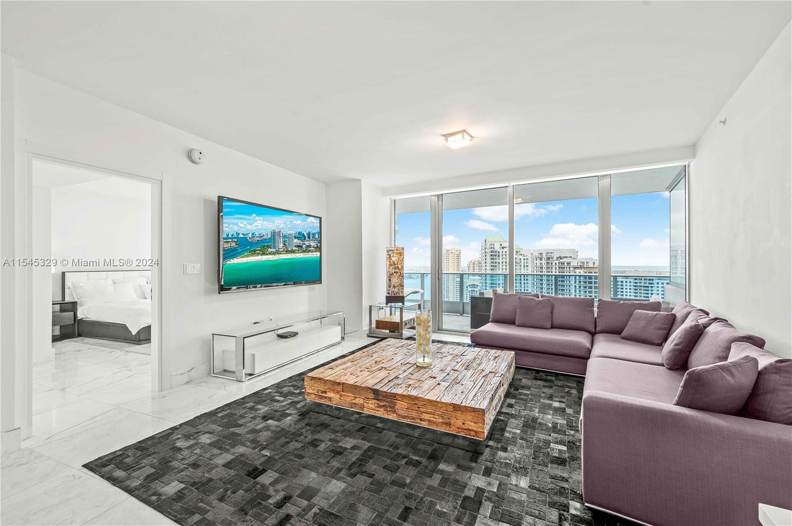Property for Sale at 200 Biscayne Boulevard Way 3805, Miami, Broward County, Florida - Bedrooms: 1 
Bathrooms: 2  - $680,000