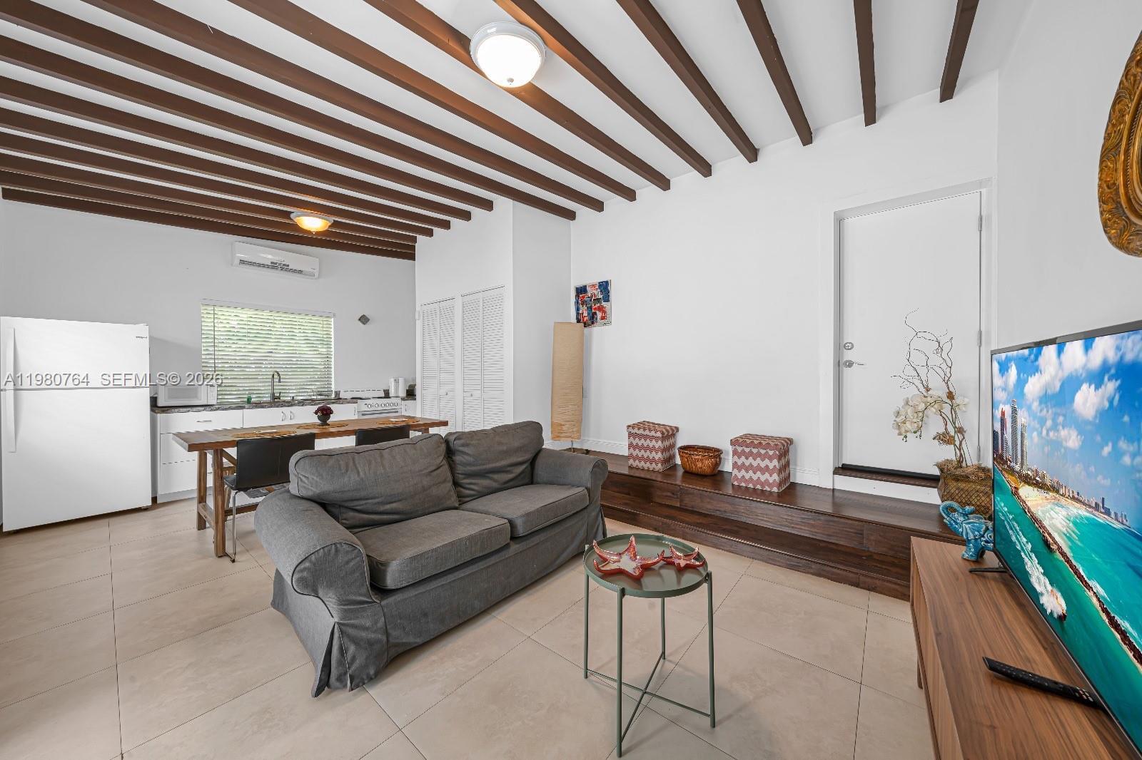 1ST WESTMORELAND ADDN - Residential Lease