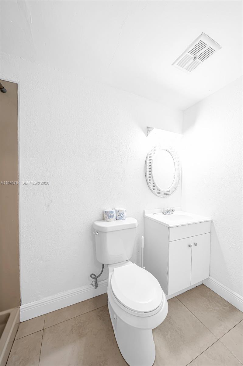 1ST WESTMORELAND ADDN - Residential Lease