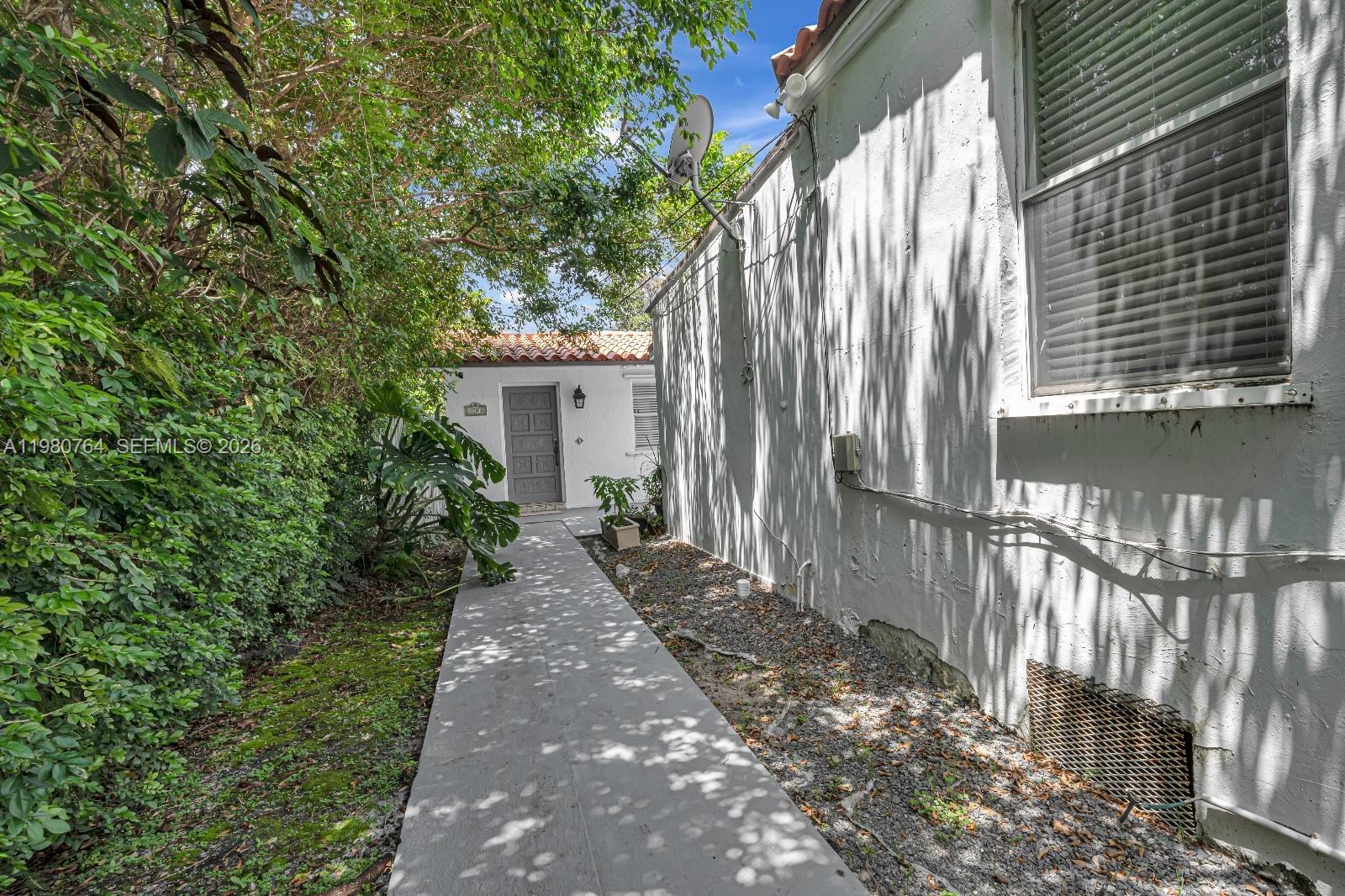 1ST WESTMORELAND ADDN - Residential Lease