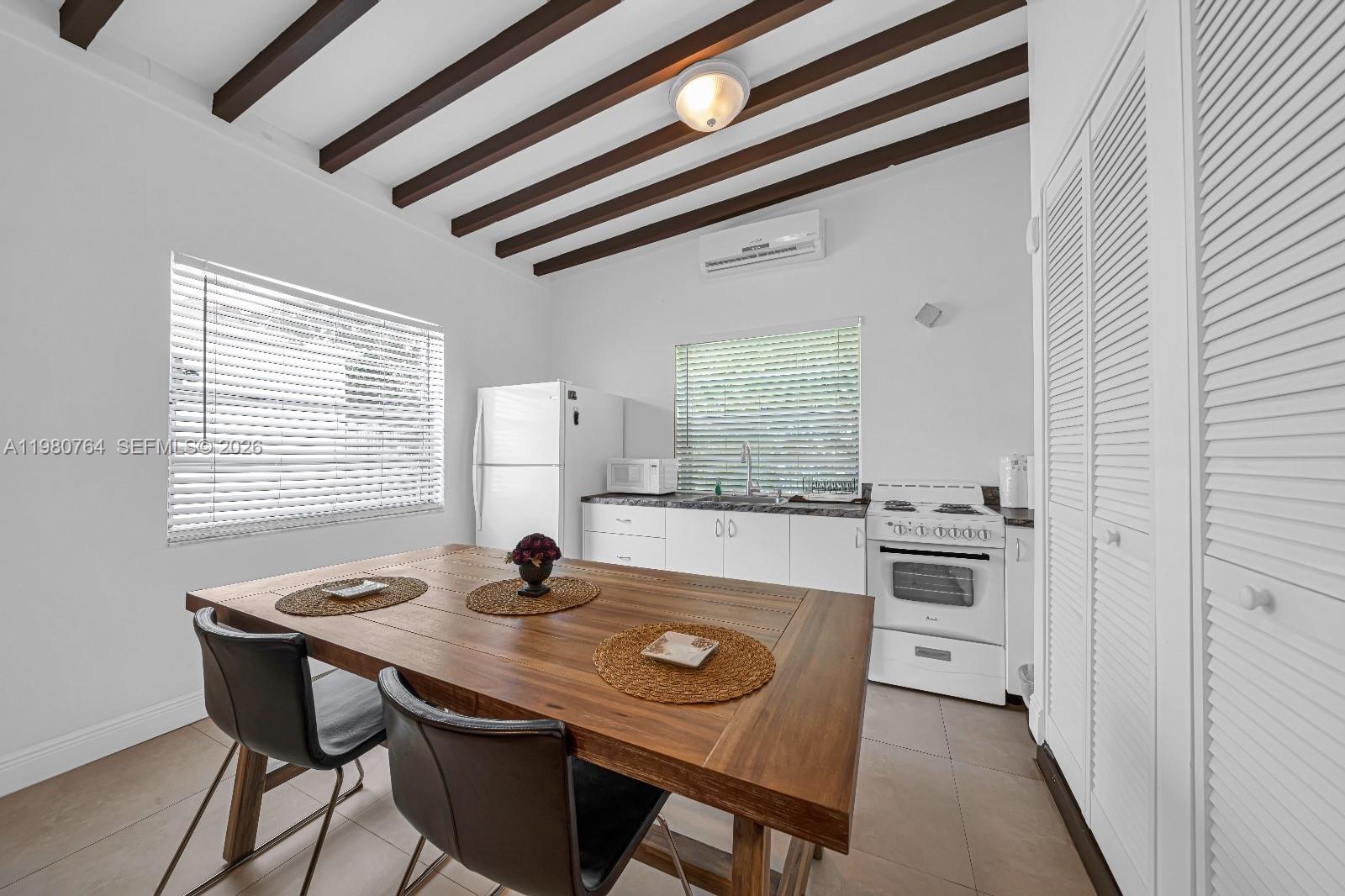 1ST WESTMORELAND ADDN - Residential Lease