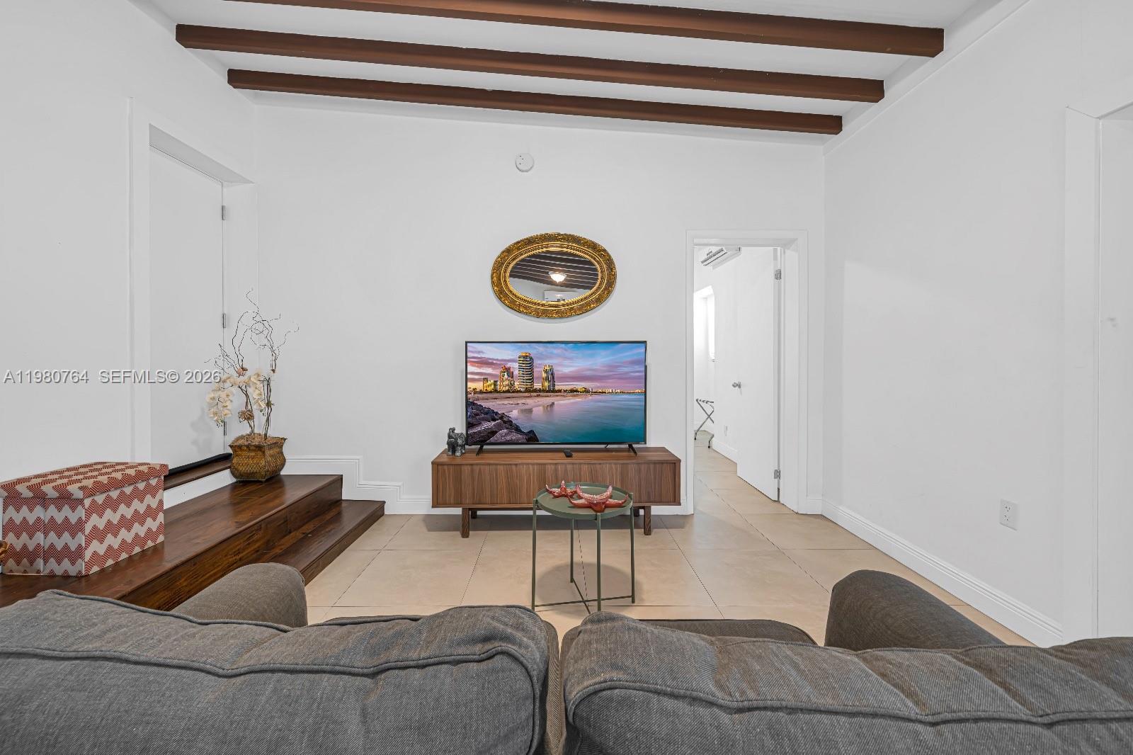 1ST WESTMORELAND ADDN - Residential Lease