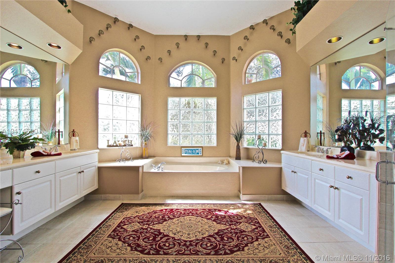 Grand Isle Wyndham Lakes - Residential