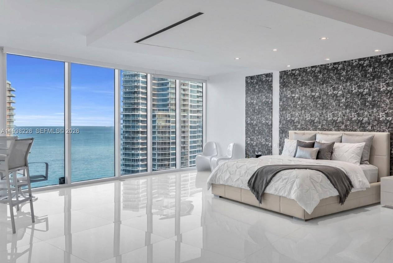 PORTOFINO TOWER CONDO - Residential Lease