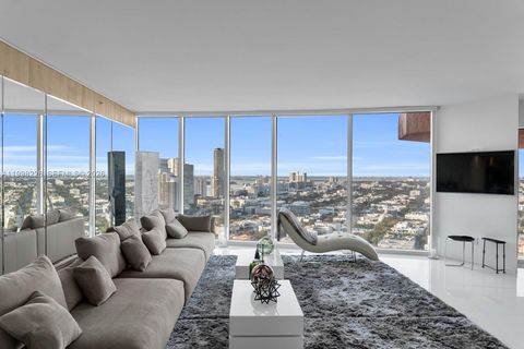 300 S Pointe Dr 3105 Miami Beach FL 33139