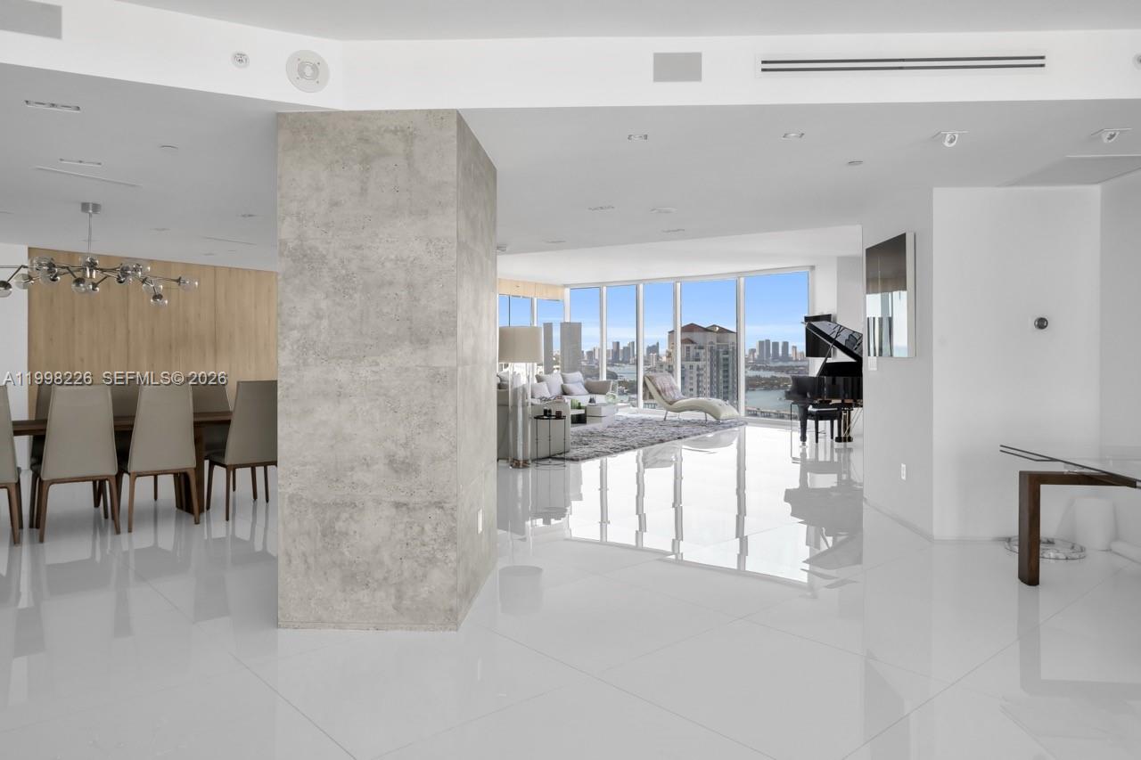 PORTOFINO TOWER CONDO - Residential Lease