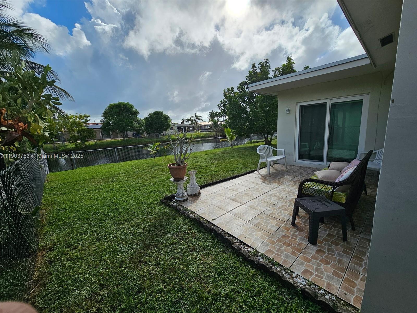 SUNRISE GOLF VILLAGE SEC - Residential