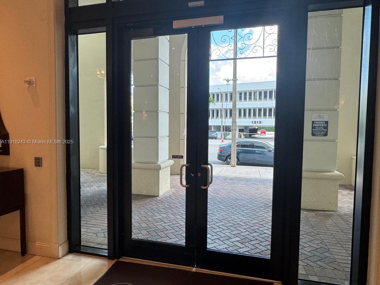 1300 Ponce De Leon Blvd 510