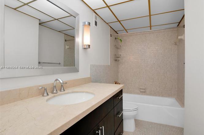 BRICKELL 25 CONDO - Residential