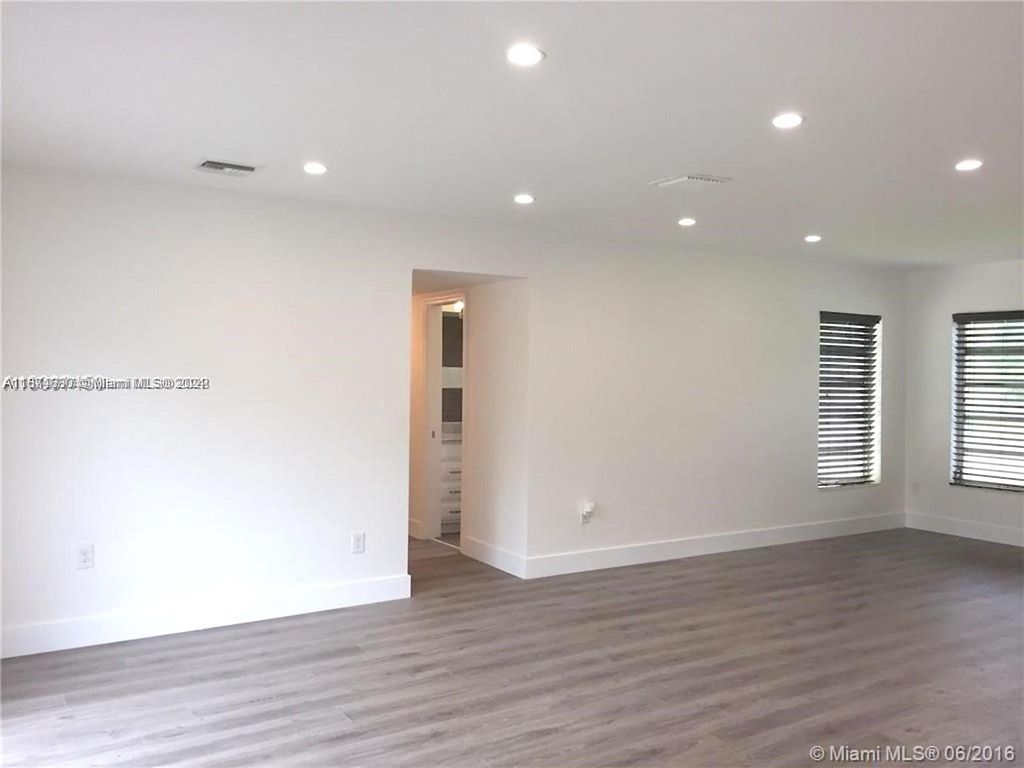 Photo of 2449 SW 7th St, Fort Lauderdale, FL 33312 (MLS # A11674680)