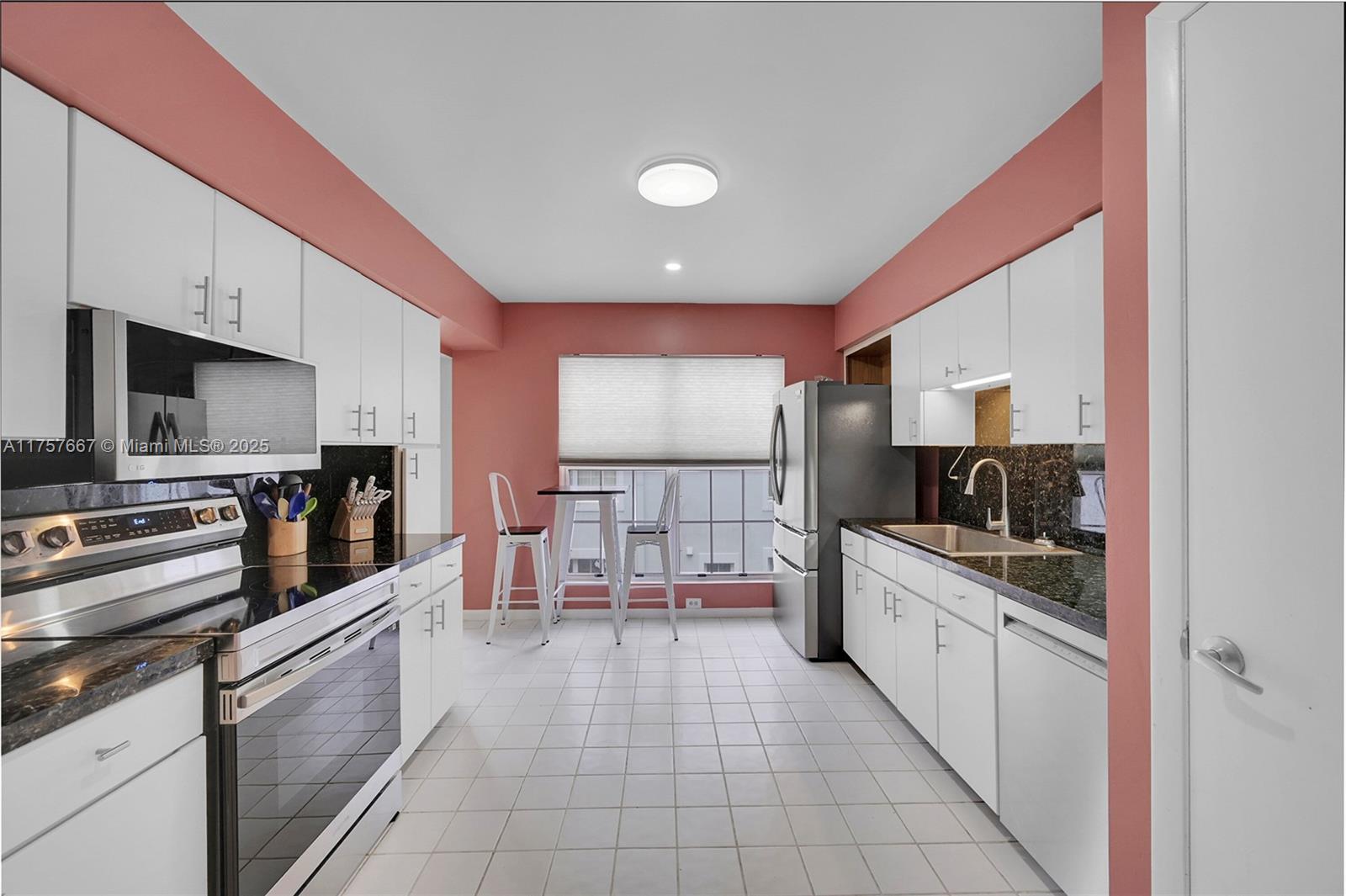 LAKES OF WOODHAVEN I AND - Residential