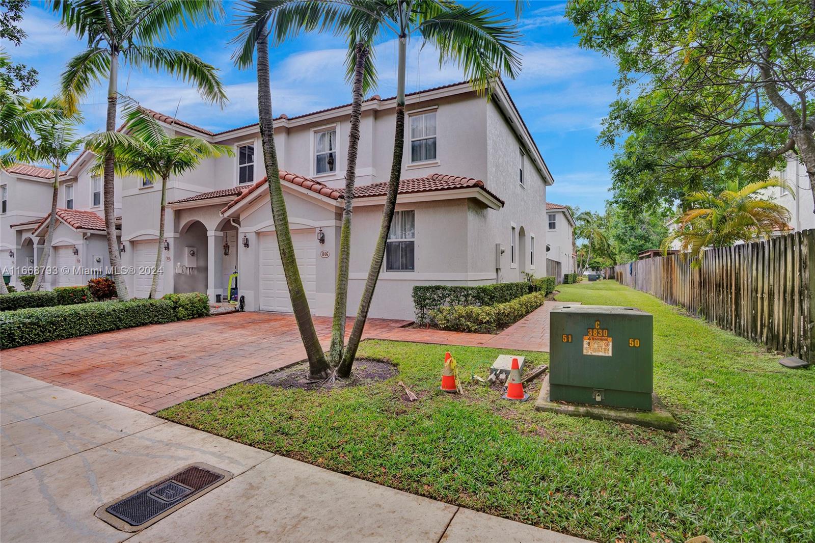 IVES DAIRY TOWNHOMES - Residential Lease