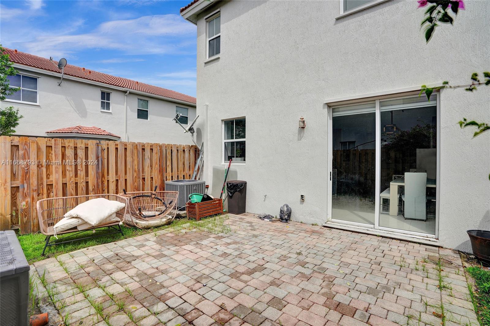 IVES DAIRY TOWNHOMES - Residential Lease