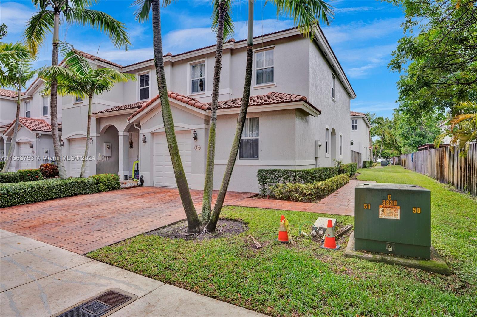 IVES DAIRY TOWNHOMES - Residential Lease