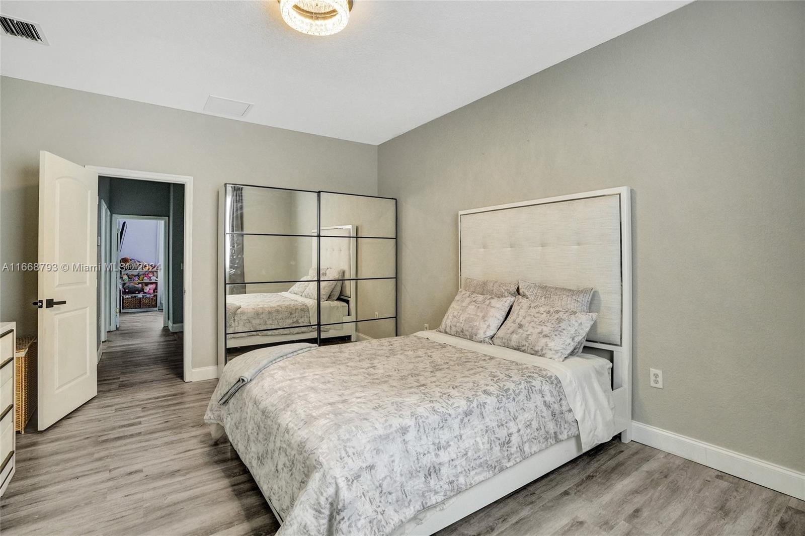 IVES DAIRY TOWNHOMES - Residential Lease