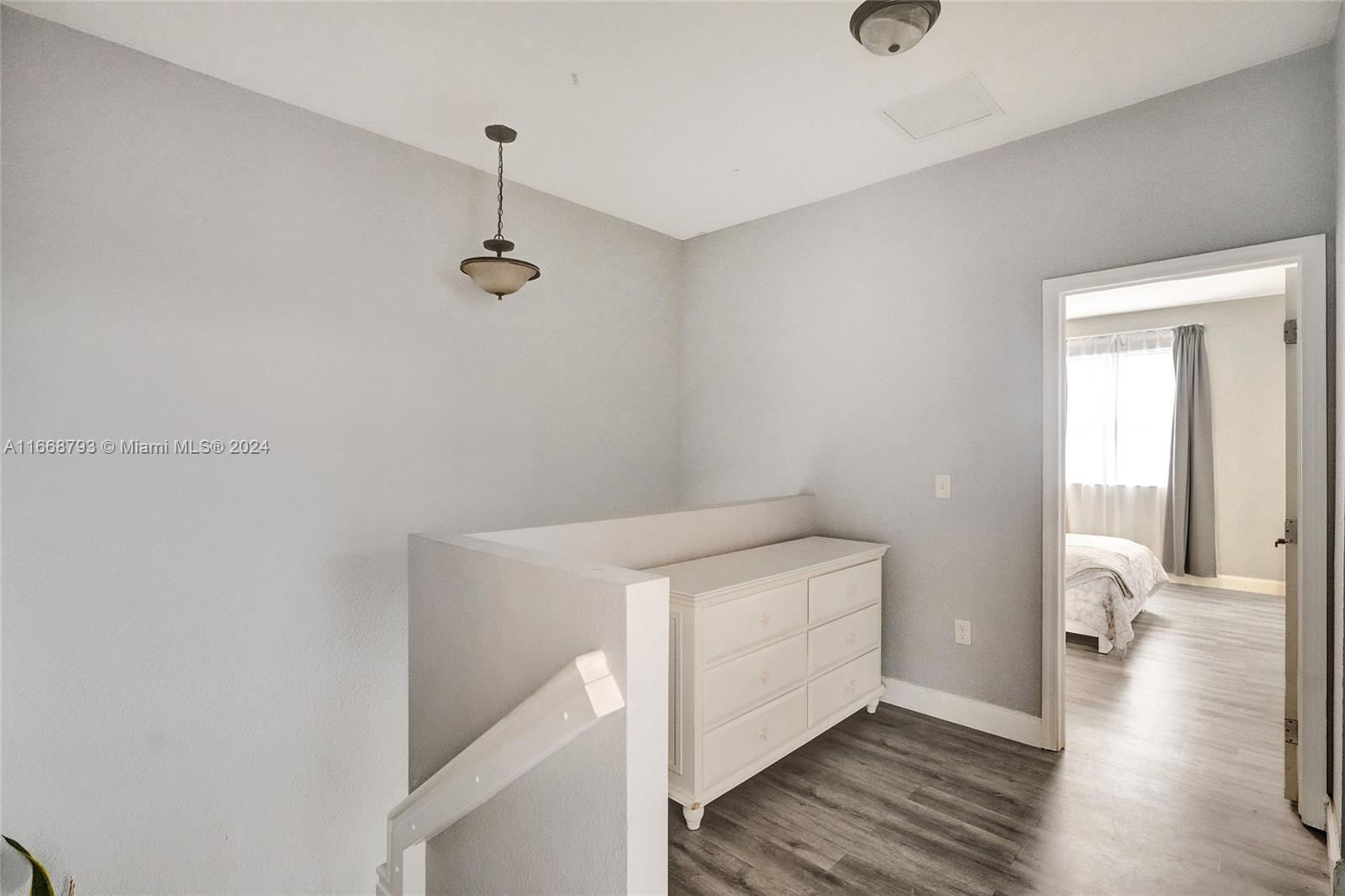 IVES DAIRY TOWNHOMES - Residential Lease