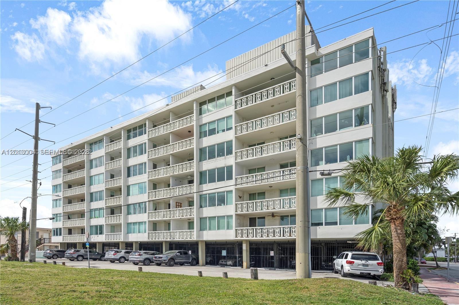 HARDING HALL CONDOMINIUM - Residential Lease