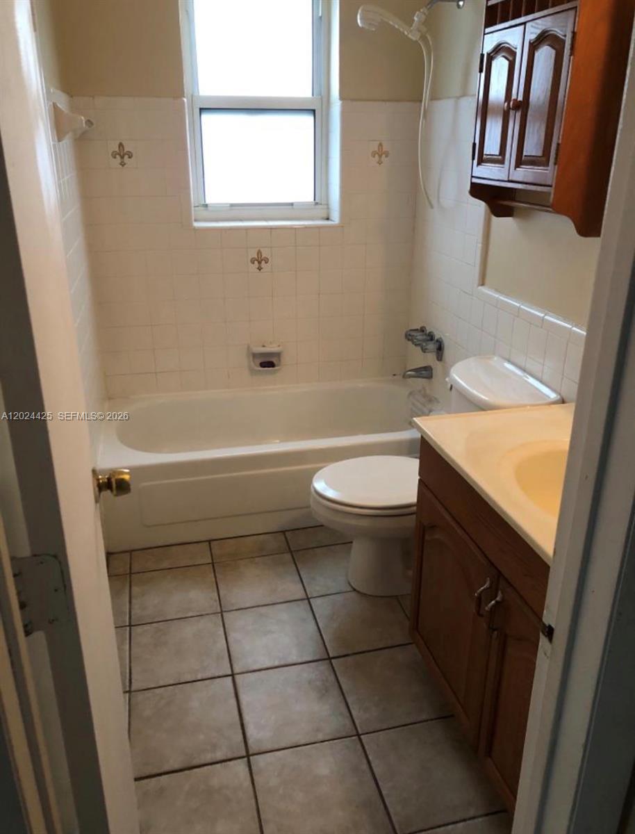 HARBORDALE CONDO - Residential Lease