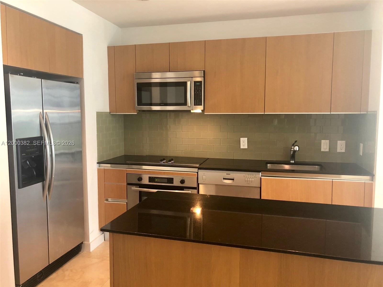 1050 BRICKELL AV 1408