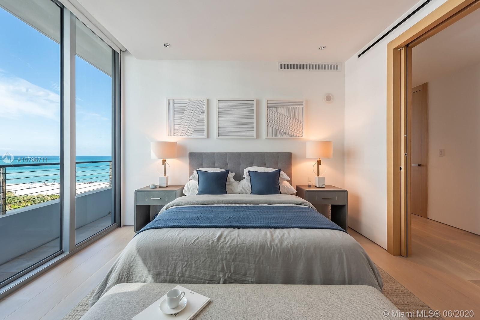 BEACH HOUSE 8 CONDO - Residential