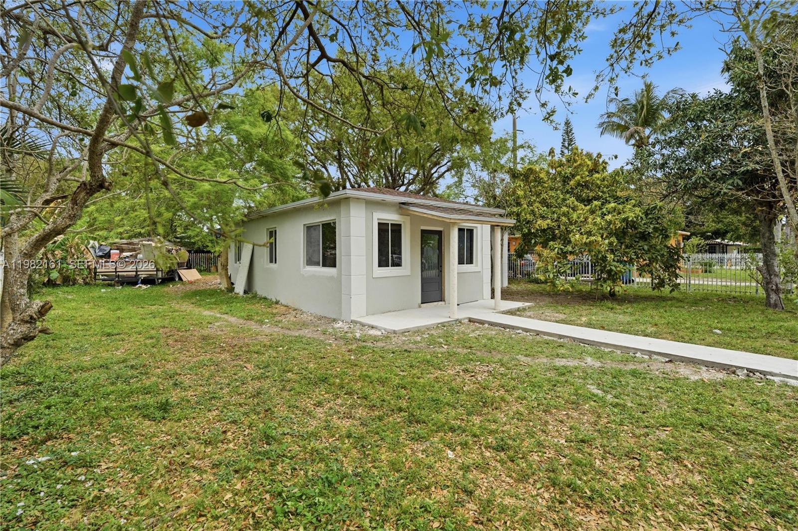 ROBERTS PARK SUB - Residential