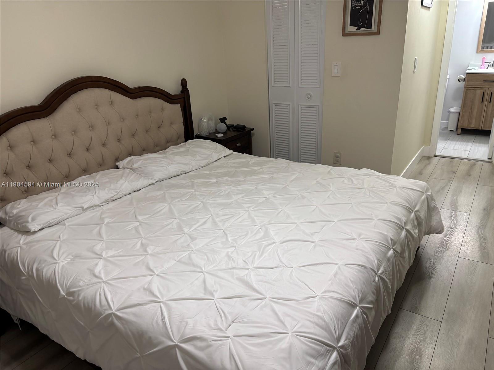 PROMENADE AT KENDALE LAKE - Residential