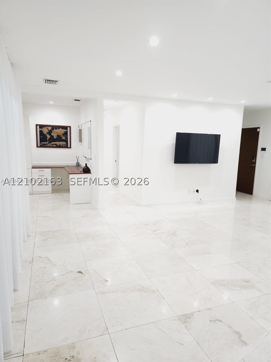 View photos, virtual tours, details... 7425 SW 128th St